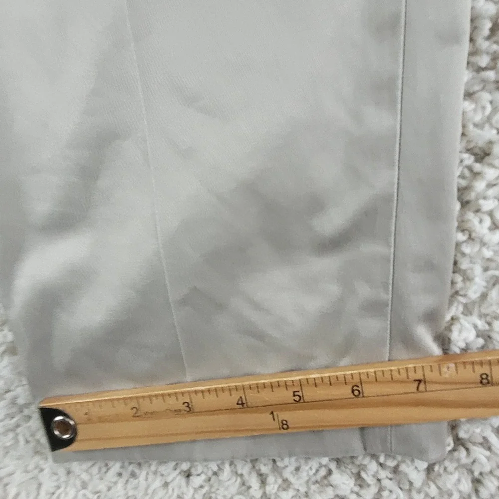 Brooks Brothers Clark Fit Pants 35x31 Beige Light Weight Advantage Chino Stretch